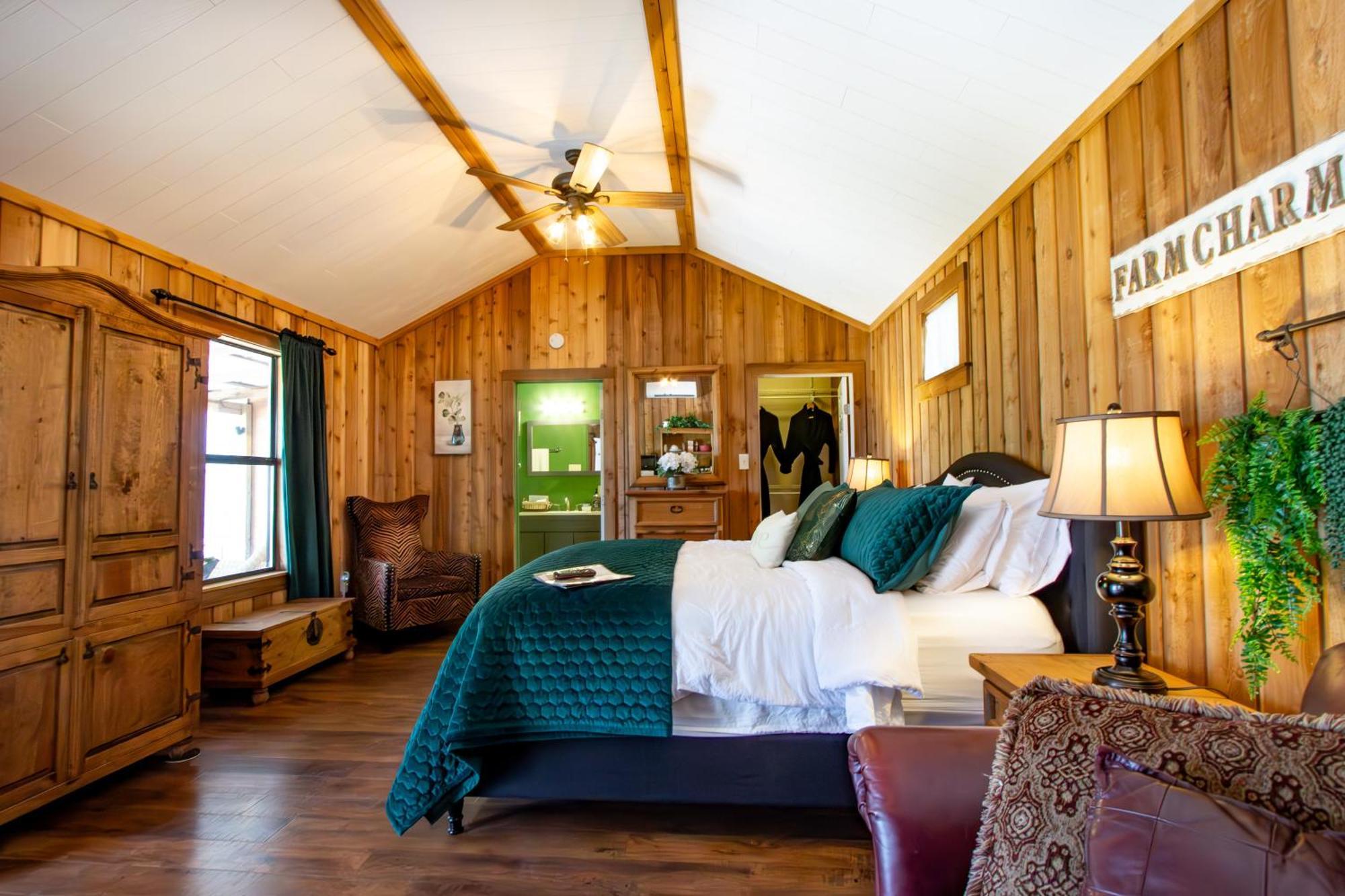 프레드릭스버그 A Barn At The Quarry B&B 외부 사진