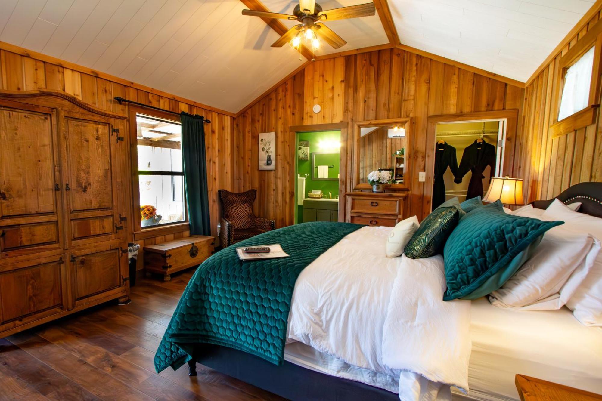 프레드릭스버그 A Barn At The Quarry B&B 외부 사진
