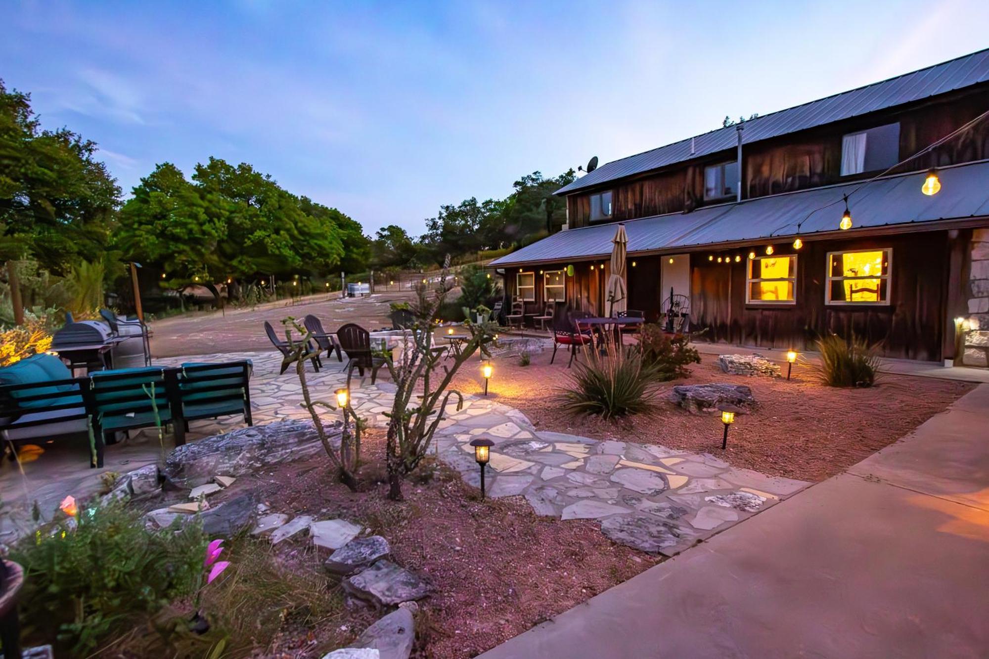 프레드릭스버그 A Barn At The Quarry B&B 외부 사진