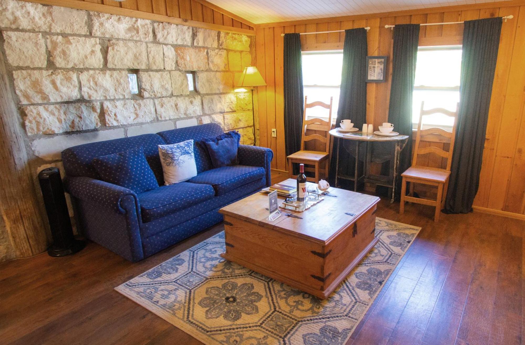 프레드릭스버그 A Barn At The Quarry B&B 외부 사진