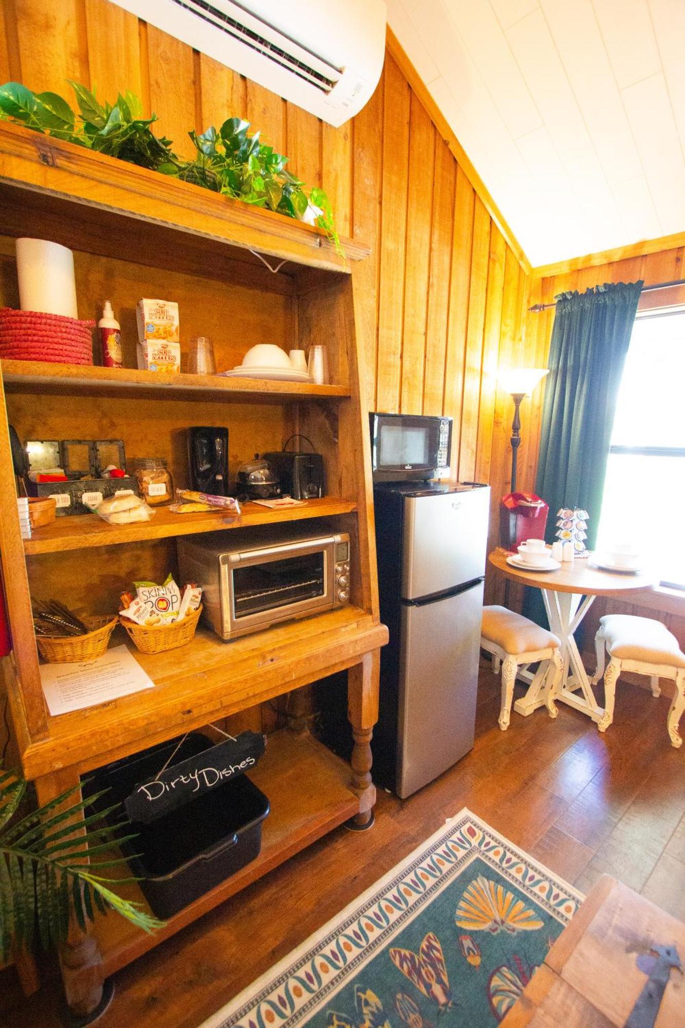 프레드릭스버그 A Barn At The Quarry B&B 외부 사진